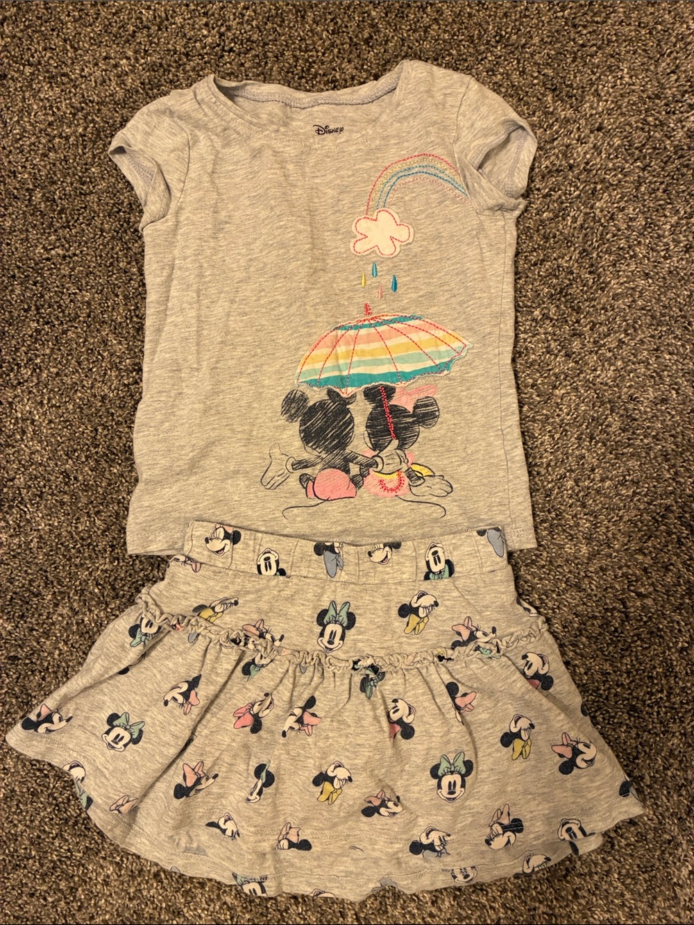 Disney Gray Girls' Minnie & Mickey Umbrella Tee and Skirt Set